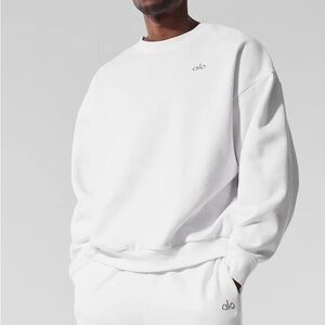 ALO Yoga White Accolade Crew Neck Pullover